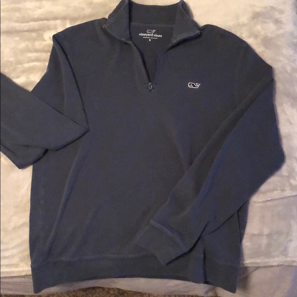 Vineyard Vines pull over - Picture 3 of 3